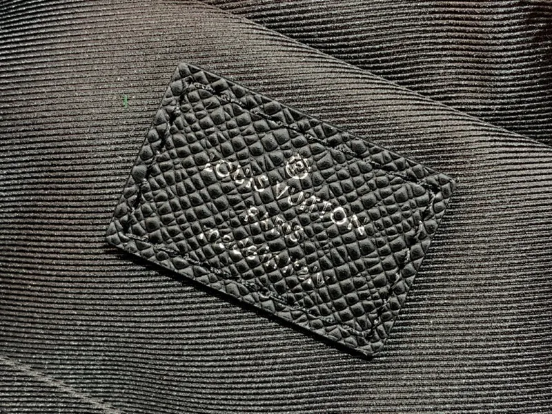 All categories 💚 Top version men’s bags 💚 LV 2024 official website new LV crossbody bag