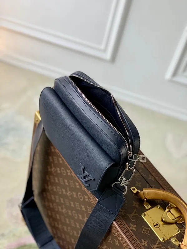 All categories 💚 Top version men’s bags 💚 LV 2024 official website new LV crossbody bag