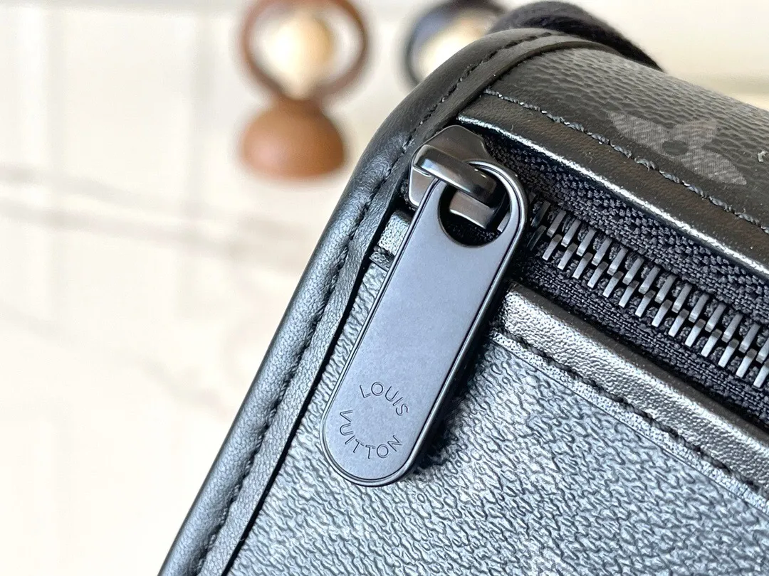 All categories 💚 Top version men’s bags 💚 LV 2025 official website new LV crossbody bag