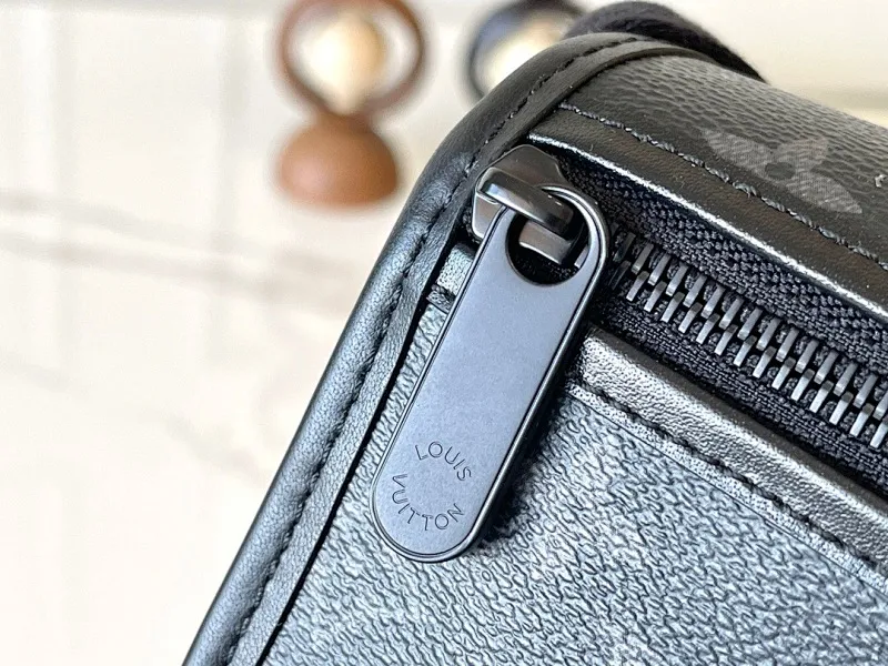 All categories 💚 Top version men’s bags 💚 LV 2025 official website new LV crossbody bag