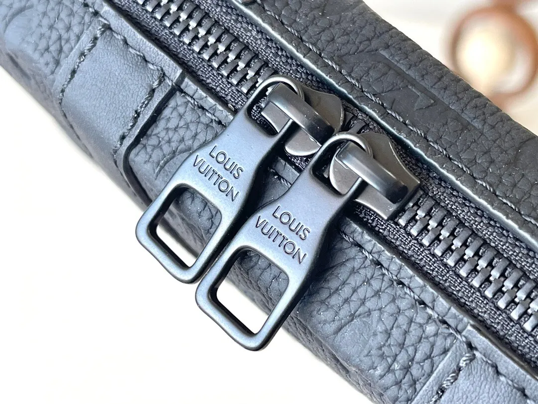 All categories 💚 Top version men’s bags 💚 LV 2025 official website new LV crossbody bag