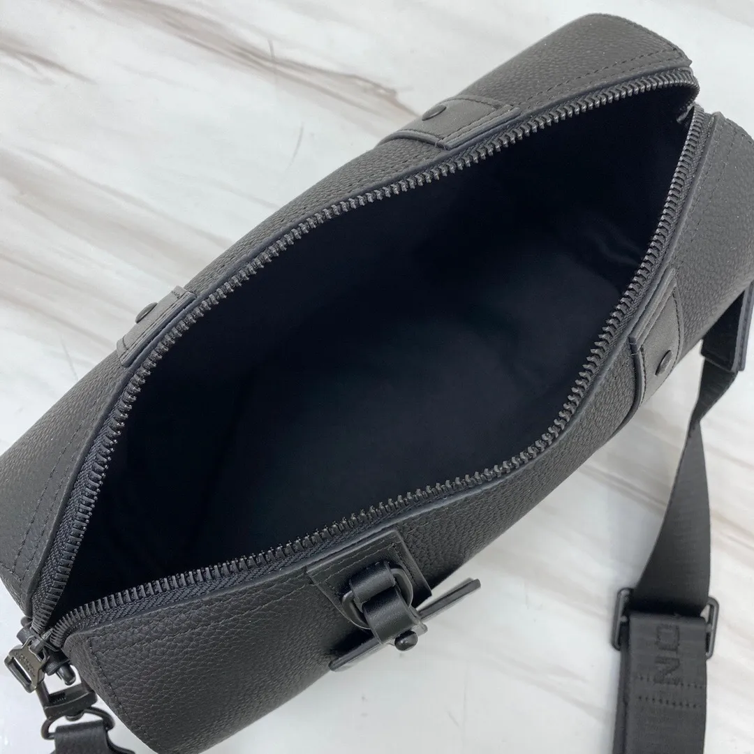 All categories 💚 Top version men’s bags 💚 LV 2024 new LV crossbody bag