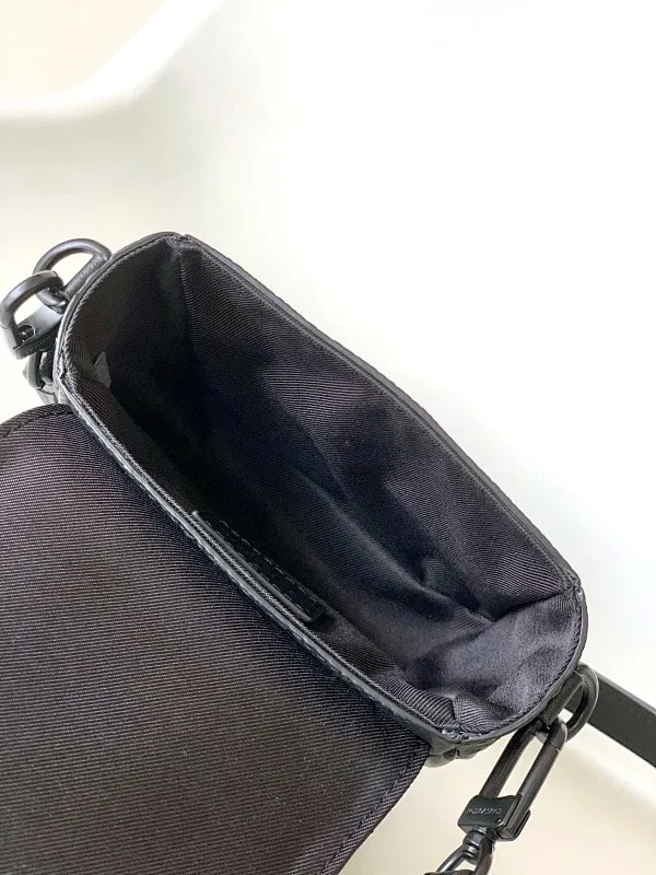 All categories 💚 Top version men’s bags 💚 LV 2025 official website new LV crossbody bag