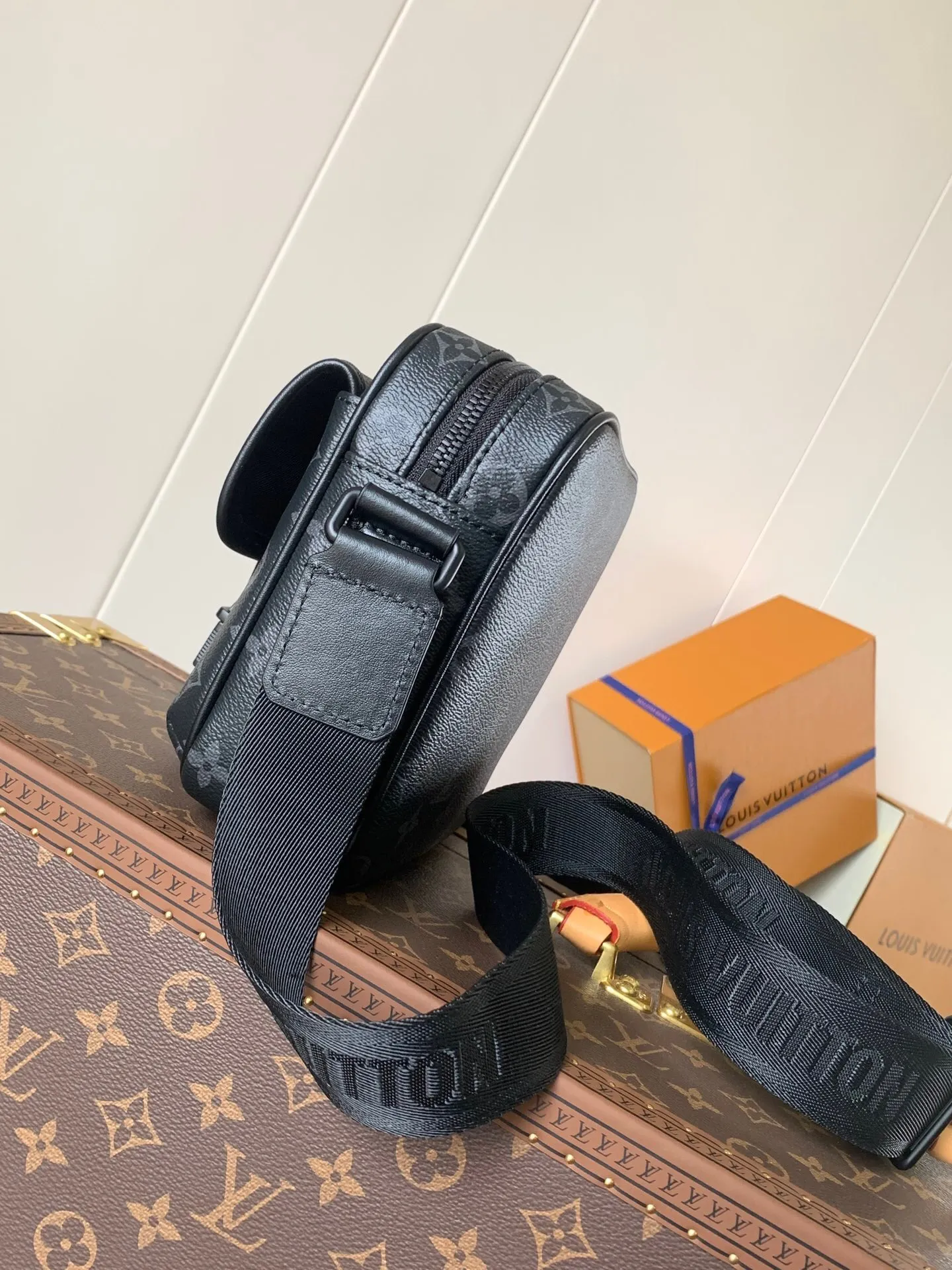 All categories 💚 Top version men’s bags 💚 LV 2024 official website new LV crossbody bag