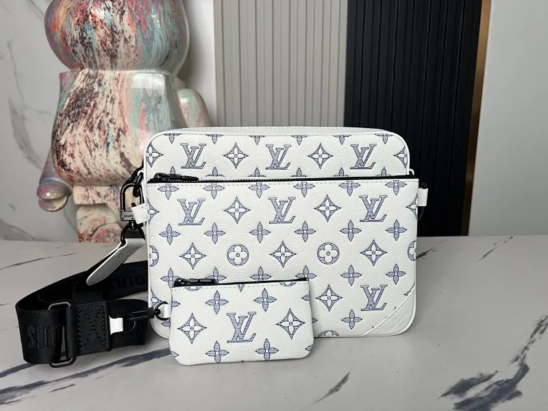 All categories 💚 Top version men’s bags 💚 LV 2024 official website new LV crossbody bag