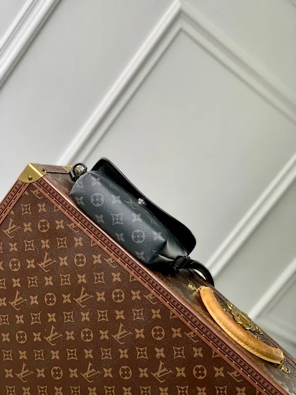 All categories 💚 Top version men’s bags 💚 LV 2024 official website new LV crossbody bag