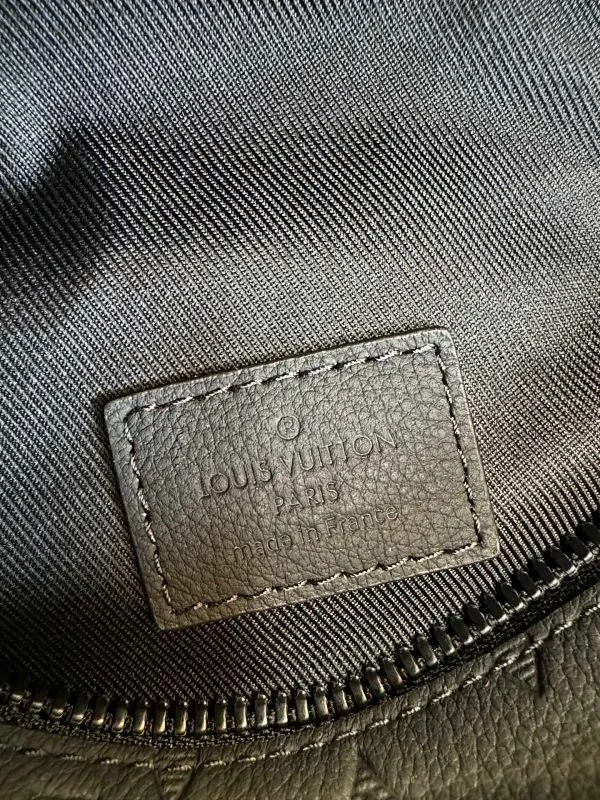 All categories 💚 Top version men’s bags 💚 LV 2024 new LV waist bag
