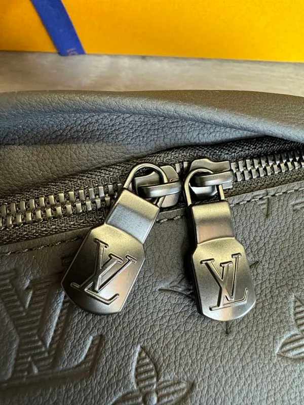 All categories 💚 Top version men’s bags 💚 LV 2024 new LV waist bag