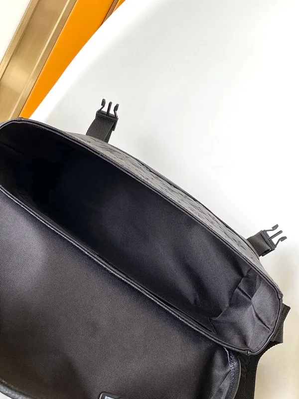 All categories 💚 Top version men’s bags 💚 LV 2024 official website new LV crossbody bag