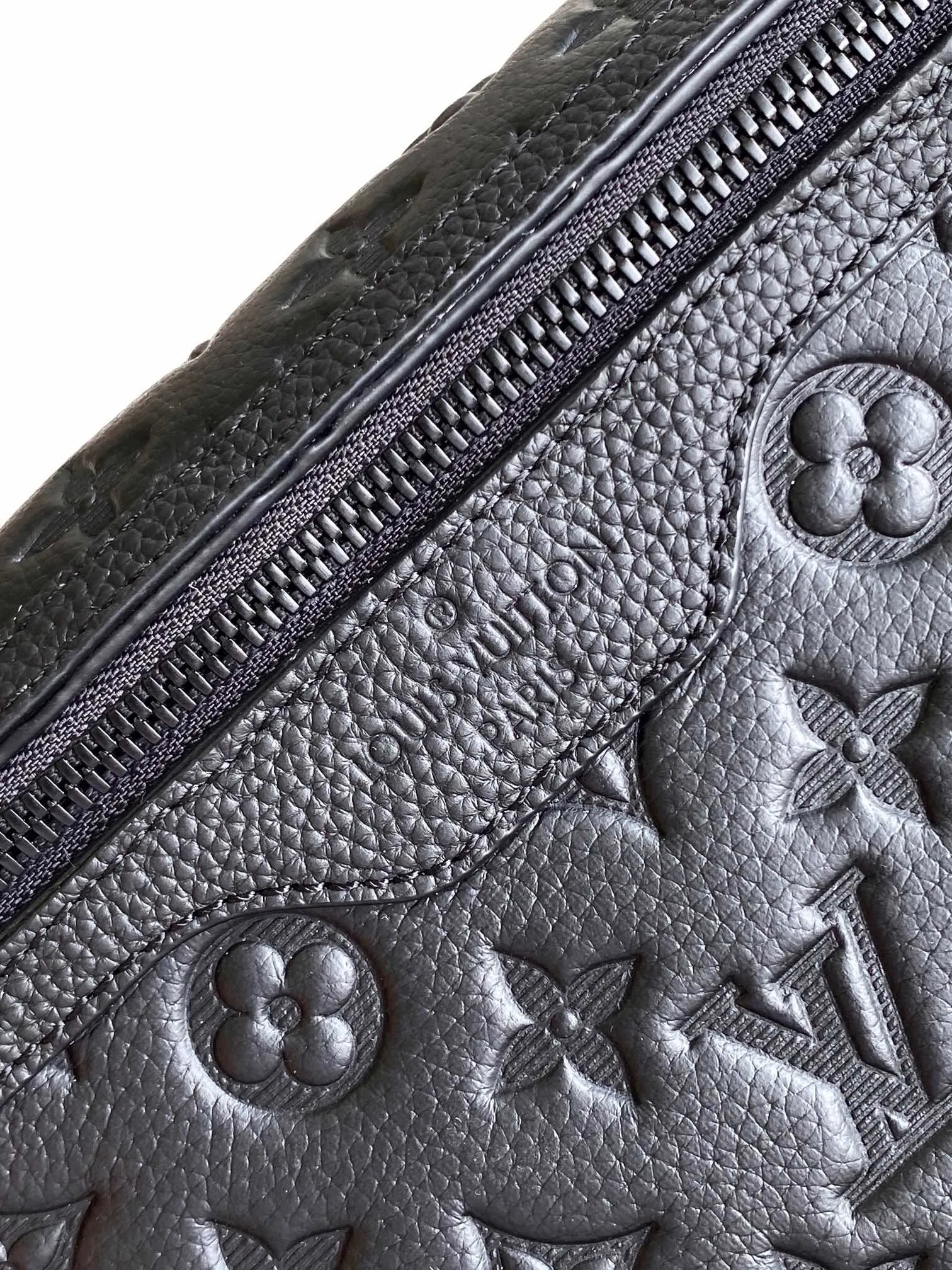 All categories 💚 Top version men’s bags 💚 LV 2024 official website new LV crossbody bag