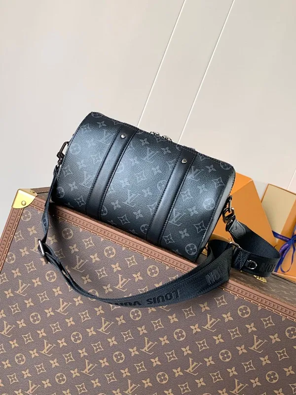 All categories 💚 Top version men’s bags 💚 LV 2024 official website new LV crossbody bag