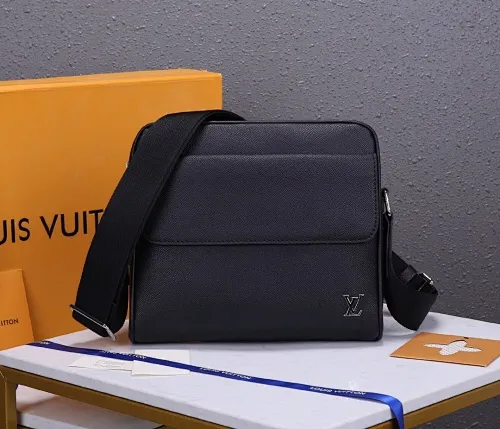 All categories 💚 Top version men's bag 💚 LV 58002500 2023 official LV crossbody bag LV men's crossbody bag 21.5-24-4.5