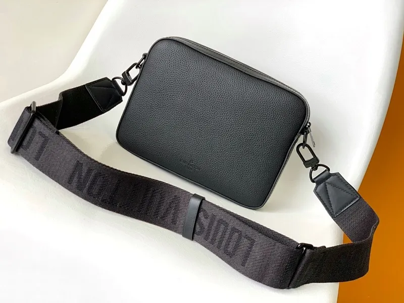 All categories 💚 Top version men’s bags 💚 LV 2024 official website new LV crossbody bag
