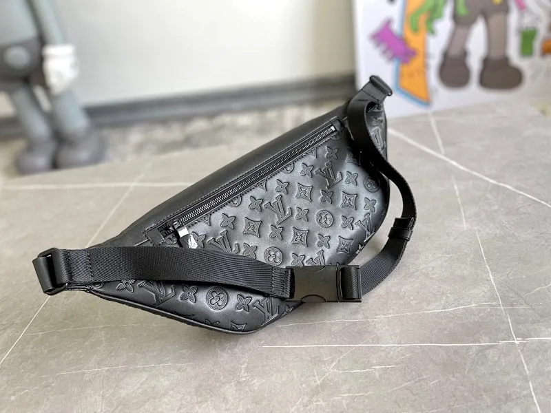 All categories 💚 Top version men’s bags 💚 LV 2025 official website new LV waist bag