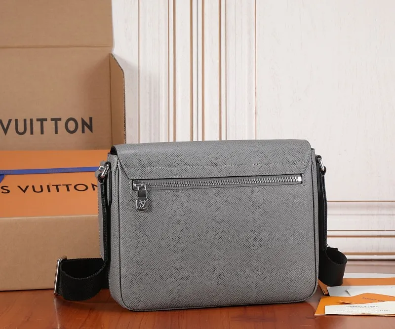 All categories 💚 Top version men’s bags 💚 LV 2023 new LV crossbody bag