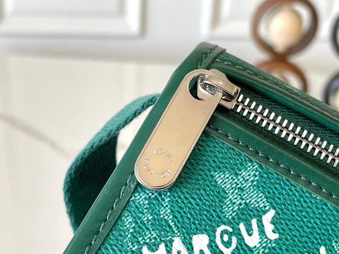 All categories 💚 Top version men’s bags 💚 LV 2025 official website new LV crossbody bag