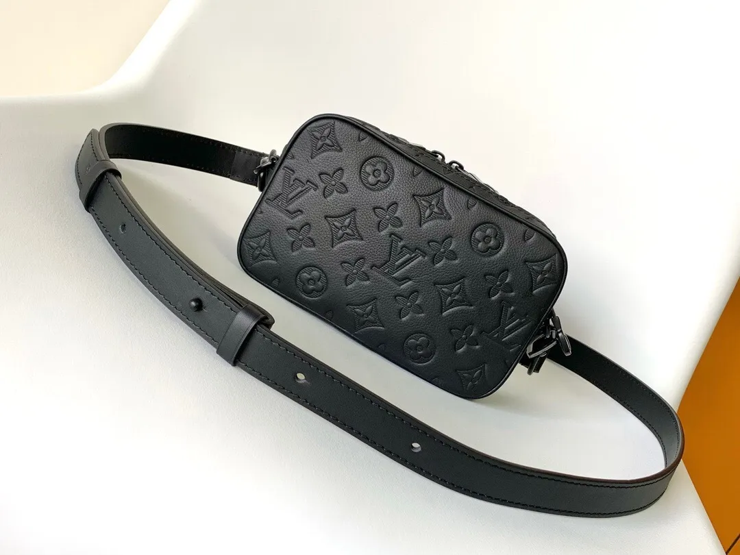 All categories 💚 Top version men’s bags 💚 LV 2025 official website new LV crossbody bag