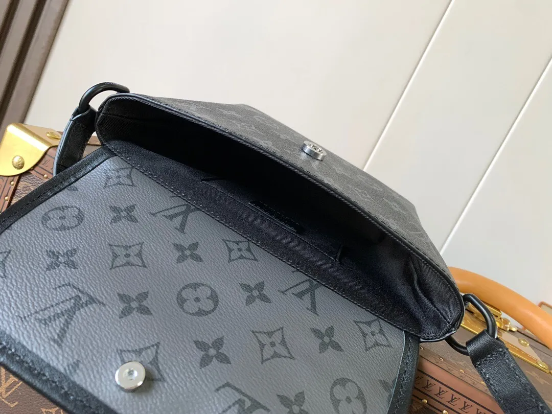 All categories 💚 Top version men’s bags 💚 LV 2024 new LV crossbody bag