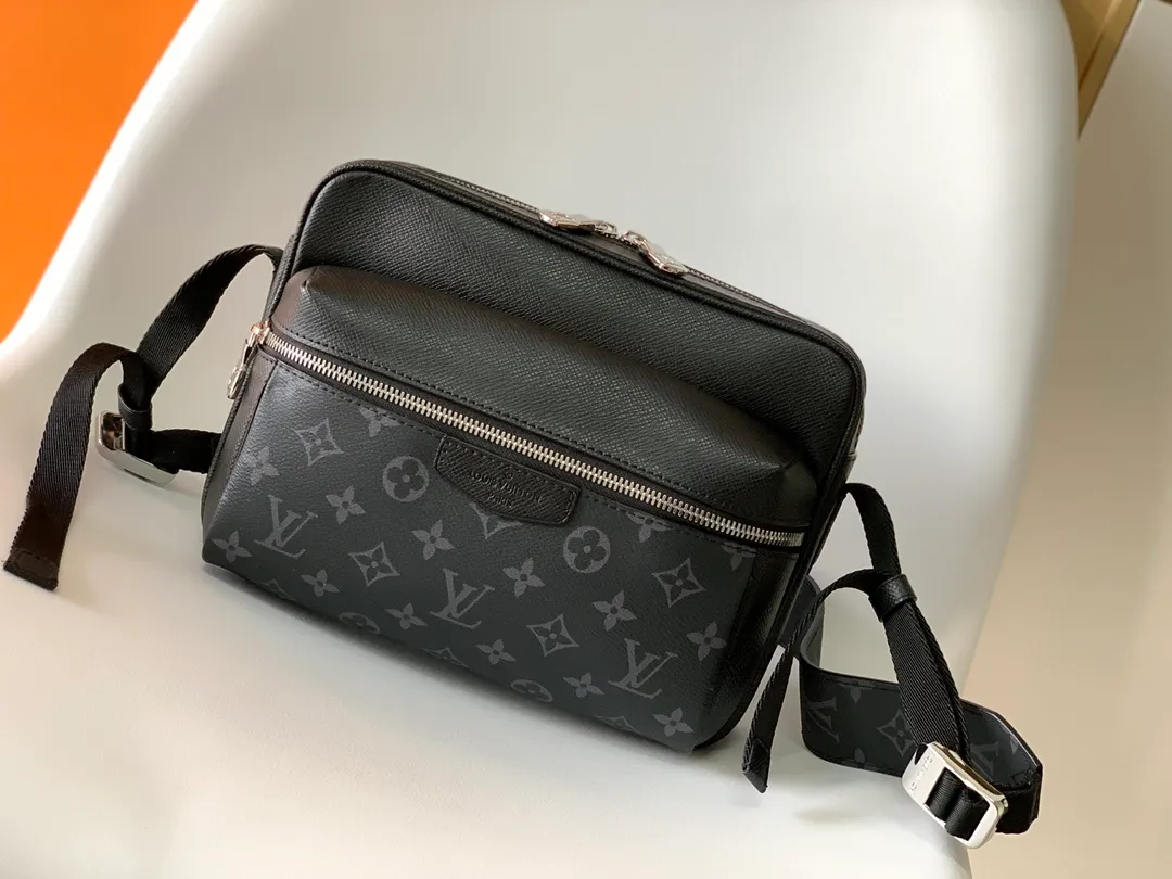 All categories 💚 Top version men’s bags 💚 LV 2024 new LV crossbody bag