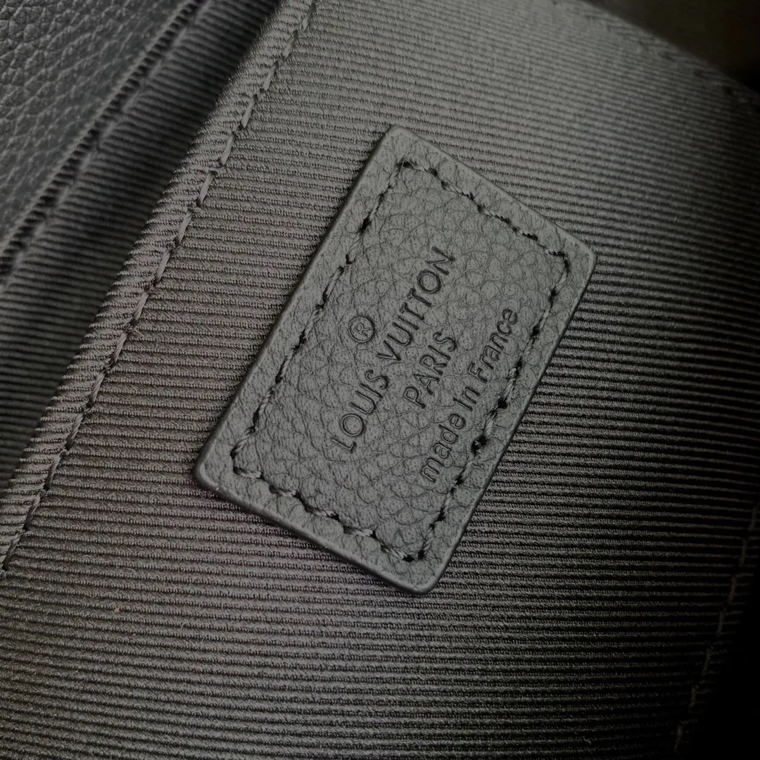 All categories 💚 Top version men’s bags 💚 LV 2024 official website new LV crossbody bag