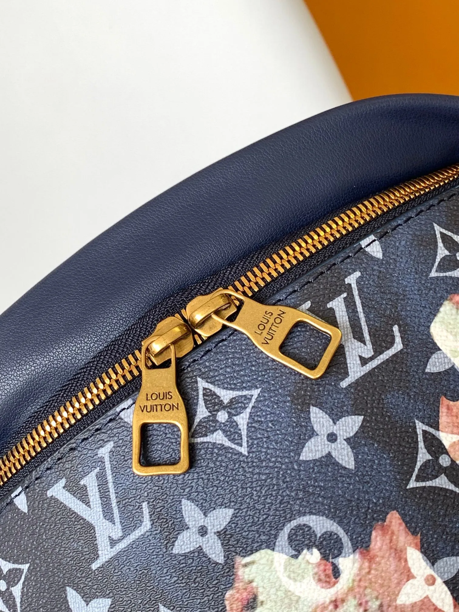 All categories 💚 Top version men’s bags 💚 LV 2025 official website new LV chest bag
