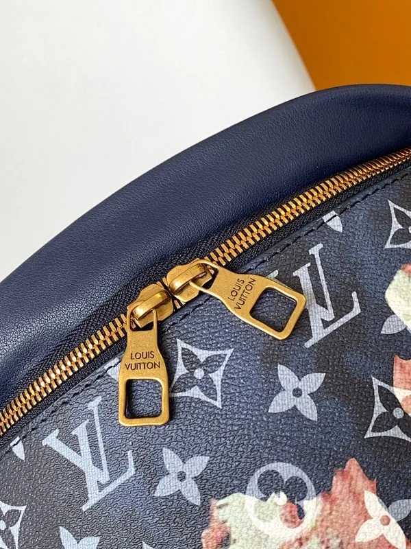 All categories 💚 Top version men’s bags 💚 LV 2025 official website new LV chest bag