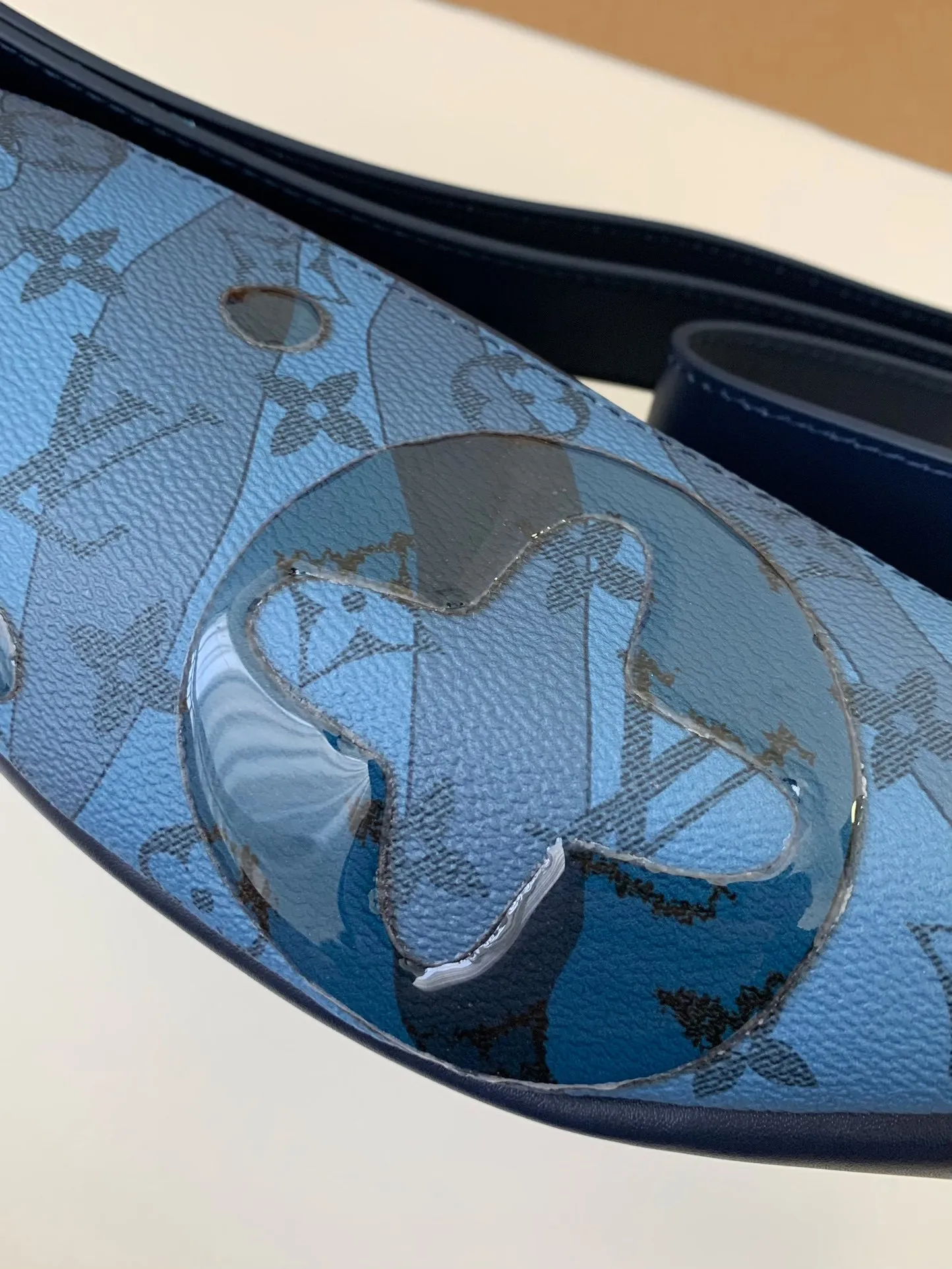 All categories 💚 Top version men’s bags 💚 LV 2023 new LV chest bag