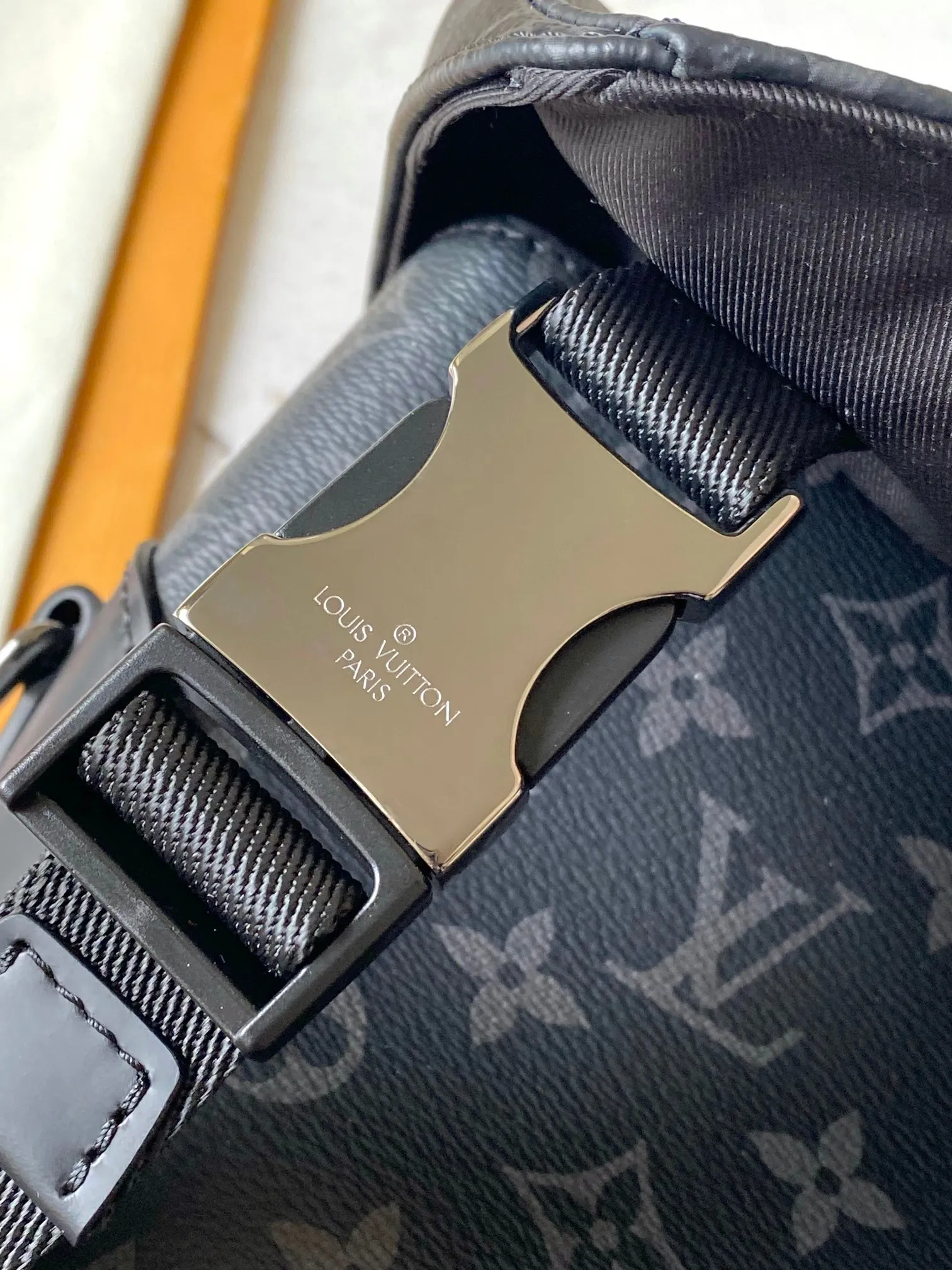 All categories 💚 Top version men’s bags 💚 LV 2024 new LV crossbody bag
