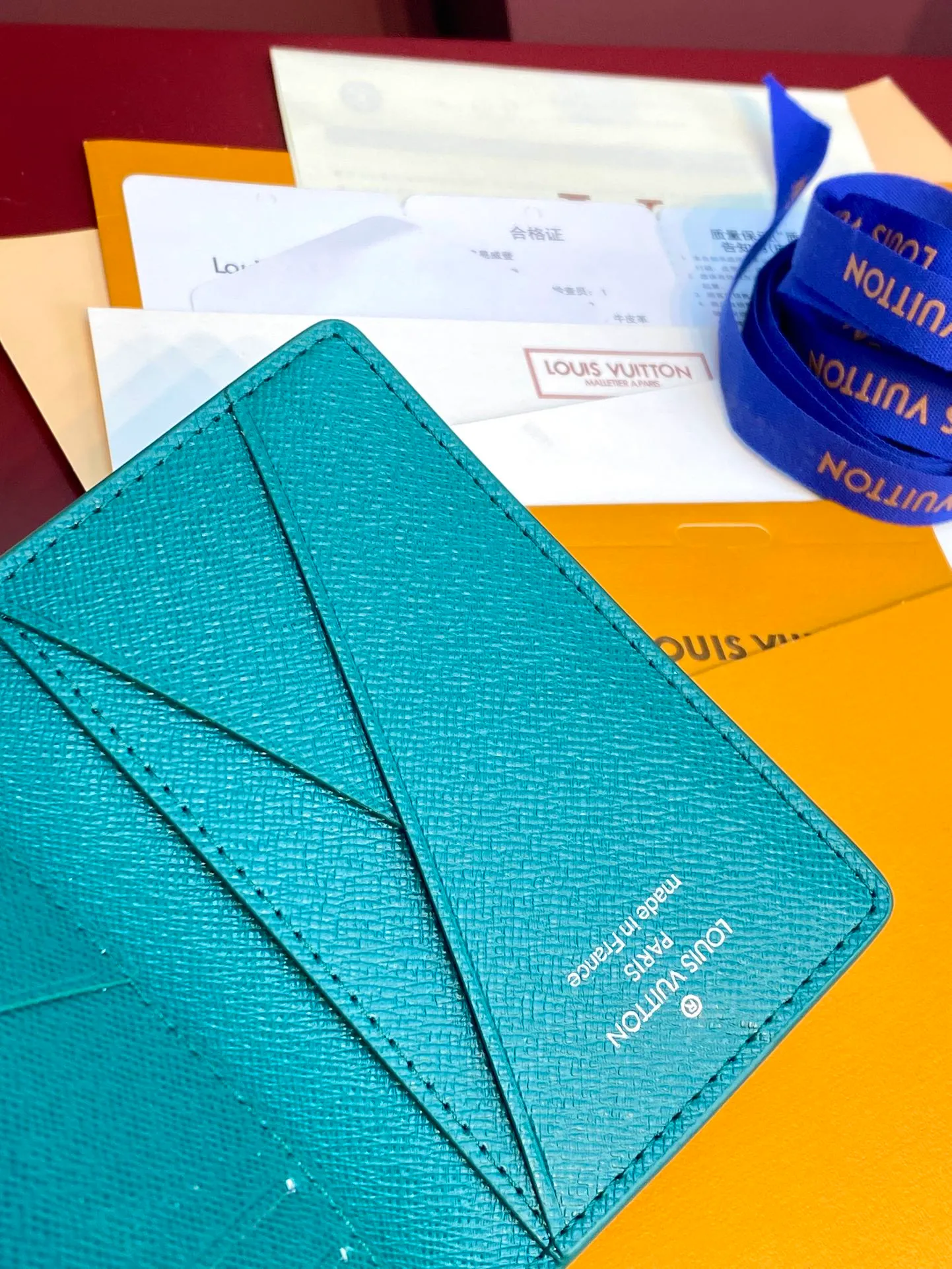 M12659 green! Pocket wallet, this pocket wallet is made of Monogram Heritage coated canvas, which is integrated with classic elements such as the vertical and horizontal texture of Damier check and the Marque L.Vuitton Déposée logo, showing Pharrell Williams' modern interpretation of the Monogram pattern.  11.1 x 1 x 7.5 cm (height x width x length). 💰320