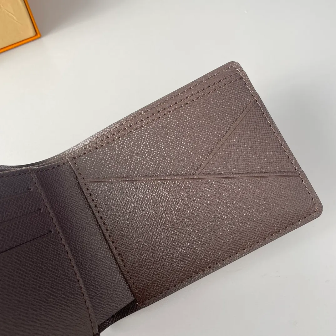 P220🇫🇷Exclusive real shot of overseas original order N60895! This Multiple wallet is made of Damier canvas and can store credit cards, banknotes, receipts, etc. Size: 11×9cm