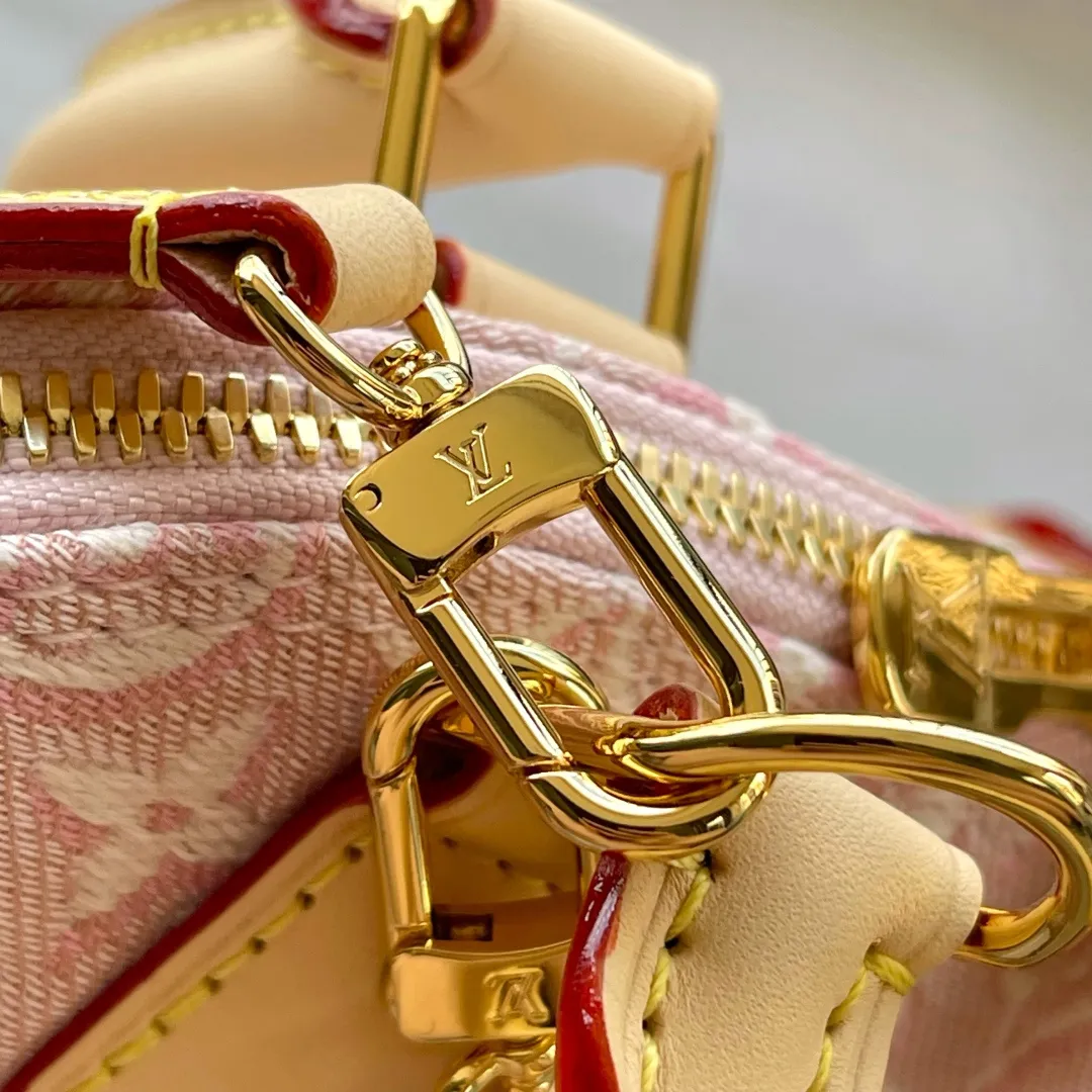 All Categories Official Website "Brand Women's Bags" Women's Bags 💙 LV LV 2026 New Crossbody Shoulder Bag