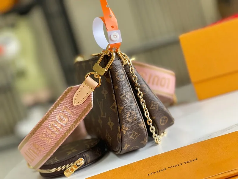 All Categories 💚 Authentic Grade Bags 💚 LV 2026 New LV Top Replica Crossbody Shoulder Bag