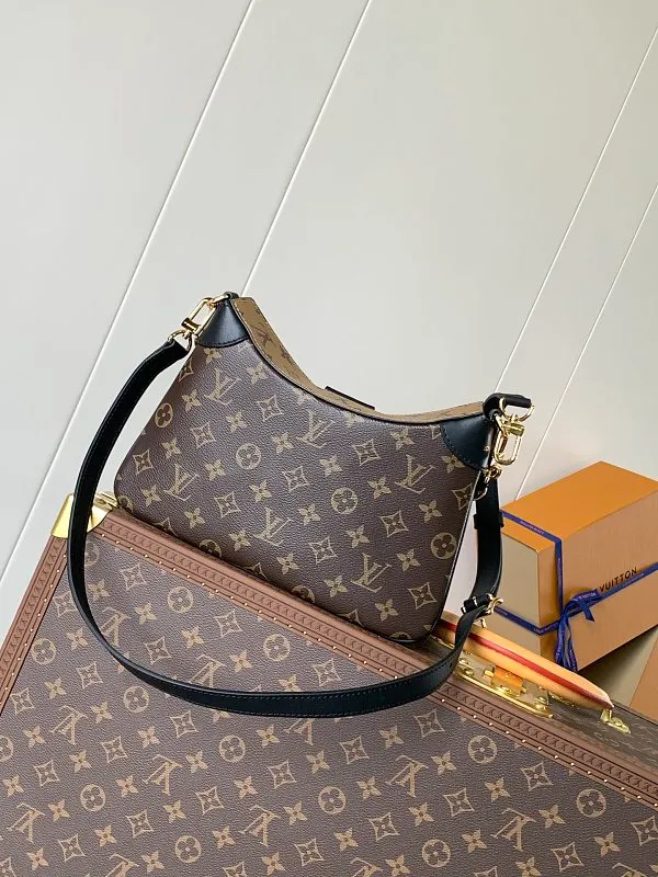 All Categories Official Website "Brand Women's Bags" Women's Bags 💙 LV 2026 New LV Crossbody Bag