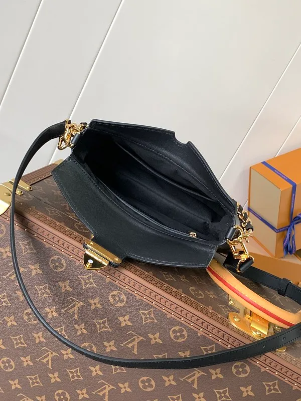 All Categories Official Website "Brand Women's Bags" Women's Bags 💙 LV 2026 New LV Crossbody Bag