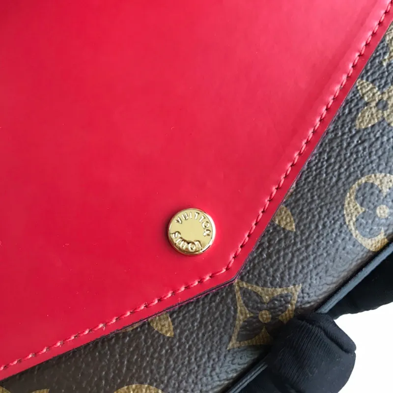 All categories Official website "Brand Women's Bags" Women's Bags 💙 LV 2022 Official New LV Crossbody Bag Wholesale 5800700 High Quality Size: 21-11-2 CM