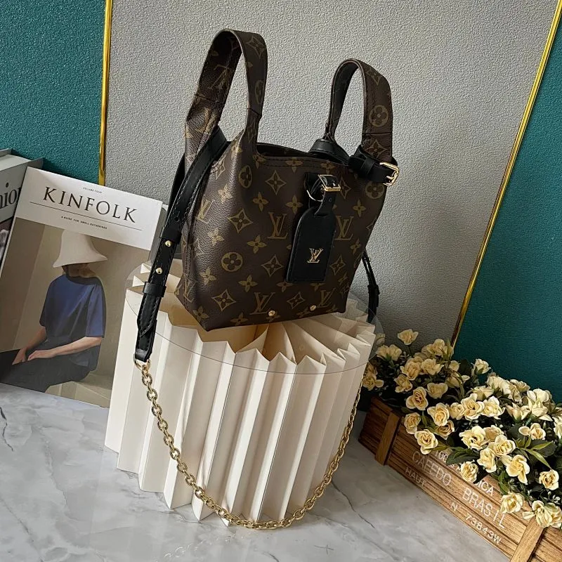All Categories Official Website "Brand Women's Bags" Women's Bags 💙 LV 2024 New LV Crossbody Bag