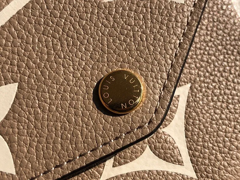 All Categories Official Website "Brand Women's Bags" Women's Bags 💙 LV 2025 New LV Crossbody Bag