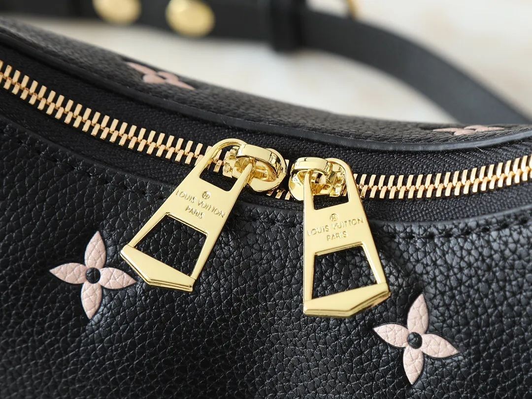 All Categories Official Website "Brand Women's Bags" Women's Bags 💙 LV 2025 New LV Crossbody Bag