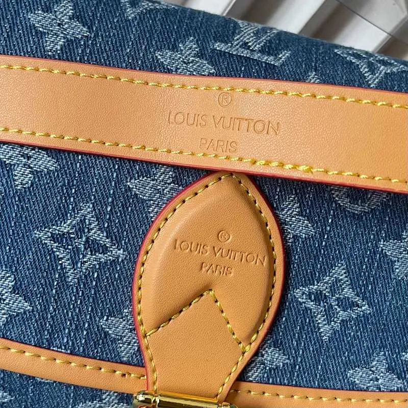 All Categories Official Website "Brand Women's Bags" Women's Bags 💙 LV 2024 New LV Crossbody Bag