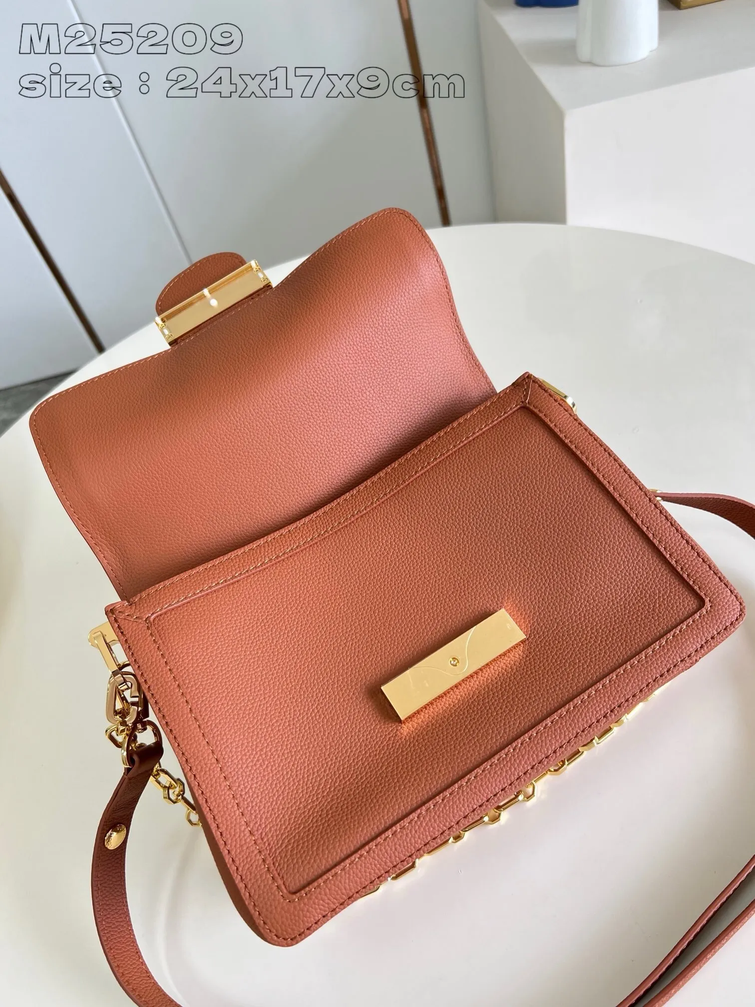 All categories 💚 Authentic bags 💚 LV 2024 official website new LV crossbody bag