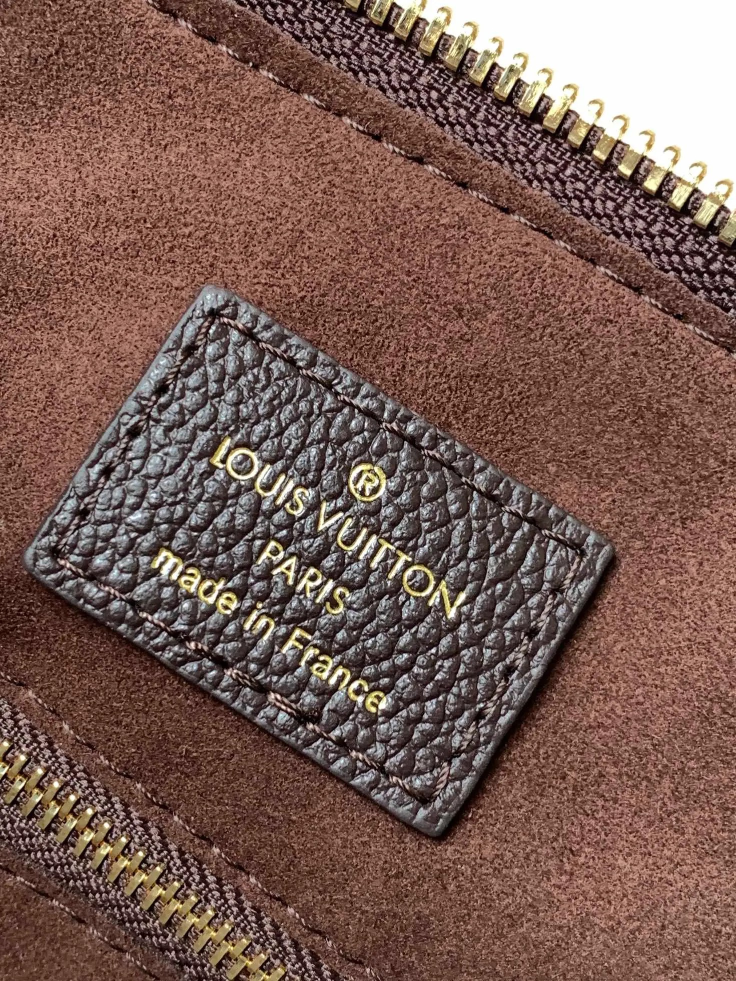 All categories Official website "Brand Women's Bags" Women's Bags 💙 LV 2026 new LV hand-held crossbody bag