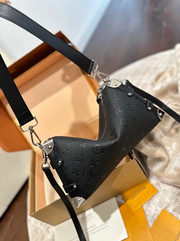 All Categories Official Website "Brand Women's Bags" Women's Bags 💙 LV 2025 New LV Crossbody Bag