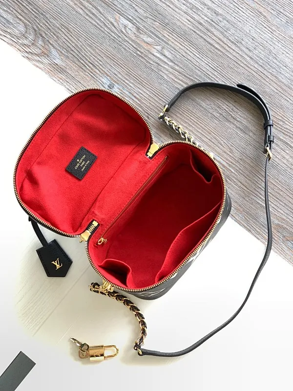 All Categories Official Website "Brand Women's Bags" Women's Bags 💙 LV 2025 New LV Crossbody Bag