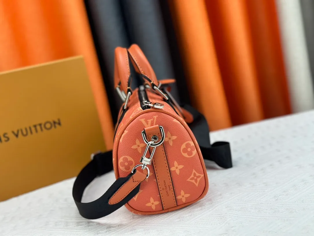 All Categories Official Website "Brand Women's Bags" Women's Bags 💙 LV 2024 New LV Crossbody Bag