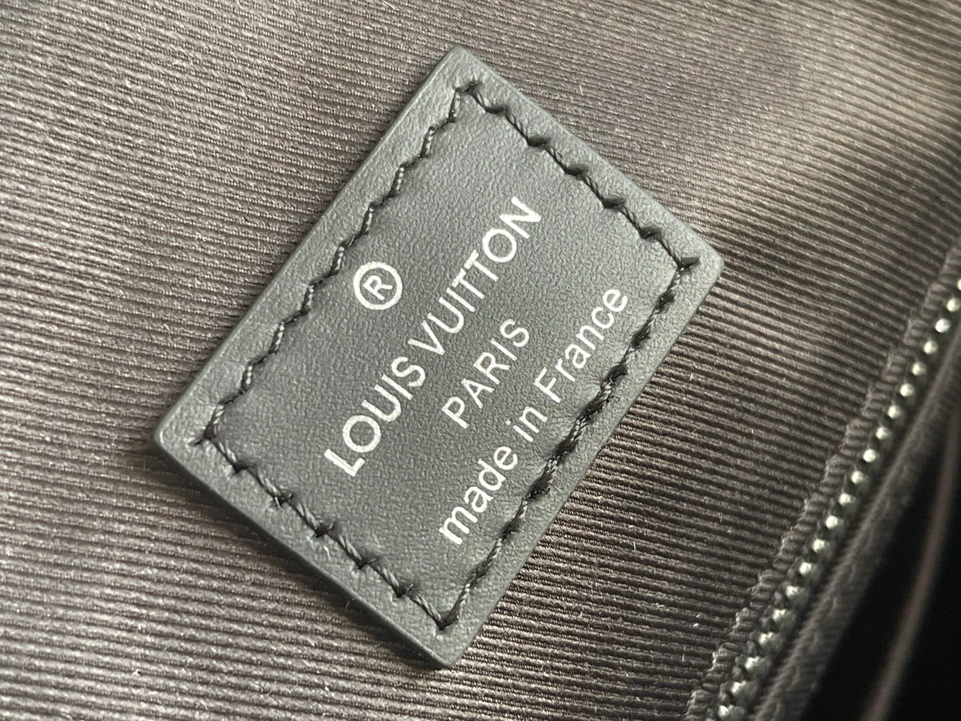 All Categories 💚 Authentic Grade Bags 💚 LV 2026 New LV Backpack Luxury Replica Large Capacity