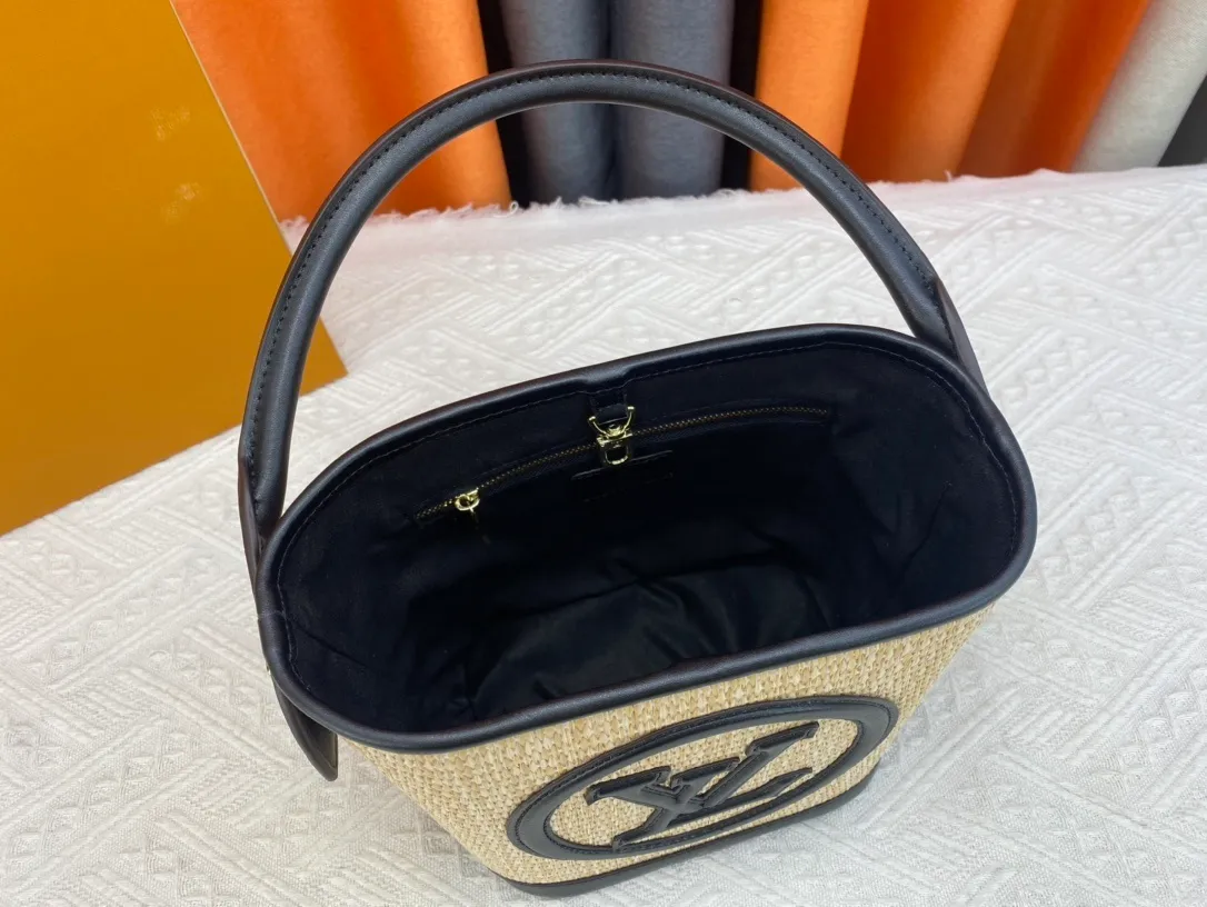 All Categories Official Website "Brand Women's Bags" Women's Bags 💙 LV 2023 New LV Crossbody Bag