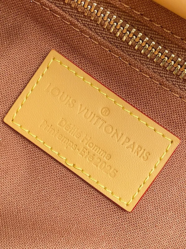 All Categories Official Website "Brand Women's Bags" Women's Bags 💙 LV 2026 New LV Crossbody Bag