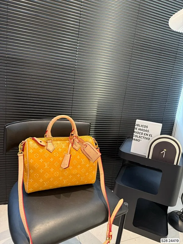 All Categories Official Website "Brand Women's Bags" Women's Bags 💙 LV 2025 New LV Crossbody Bag