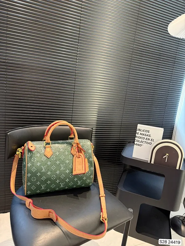 All Categories Official Website "Brand Women's Bags" Women's Bags 💙 LV 2025 New LV Crossbody Bag