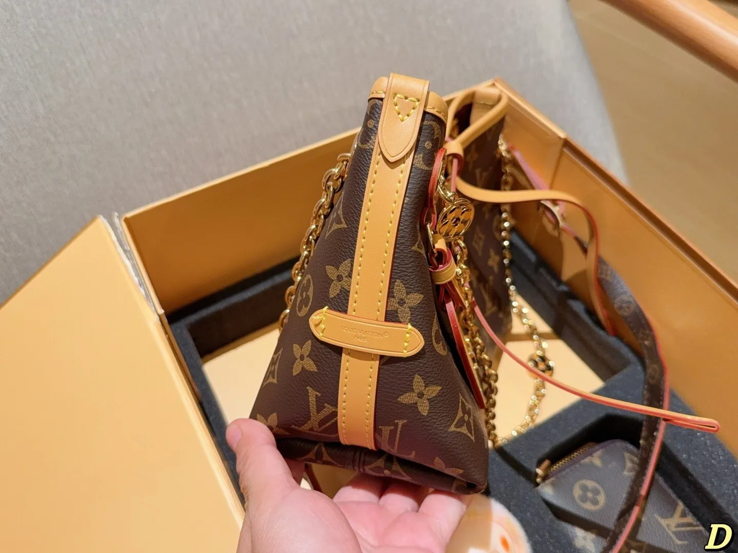 All Categories Official Website "Brand Women's Bags" Women's Bags 💙 LV 2025 New LV Crossbody Bag